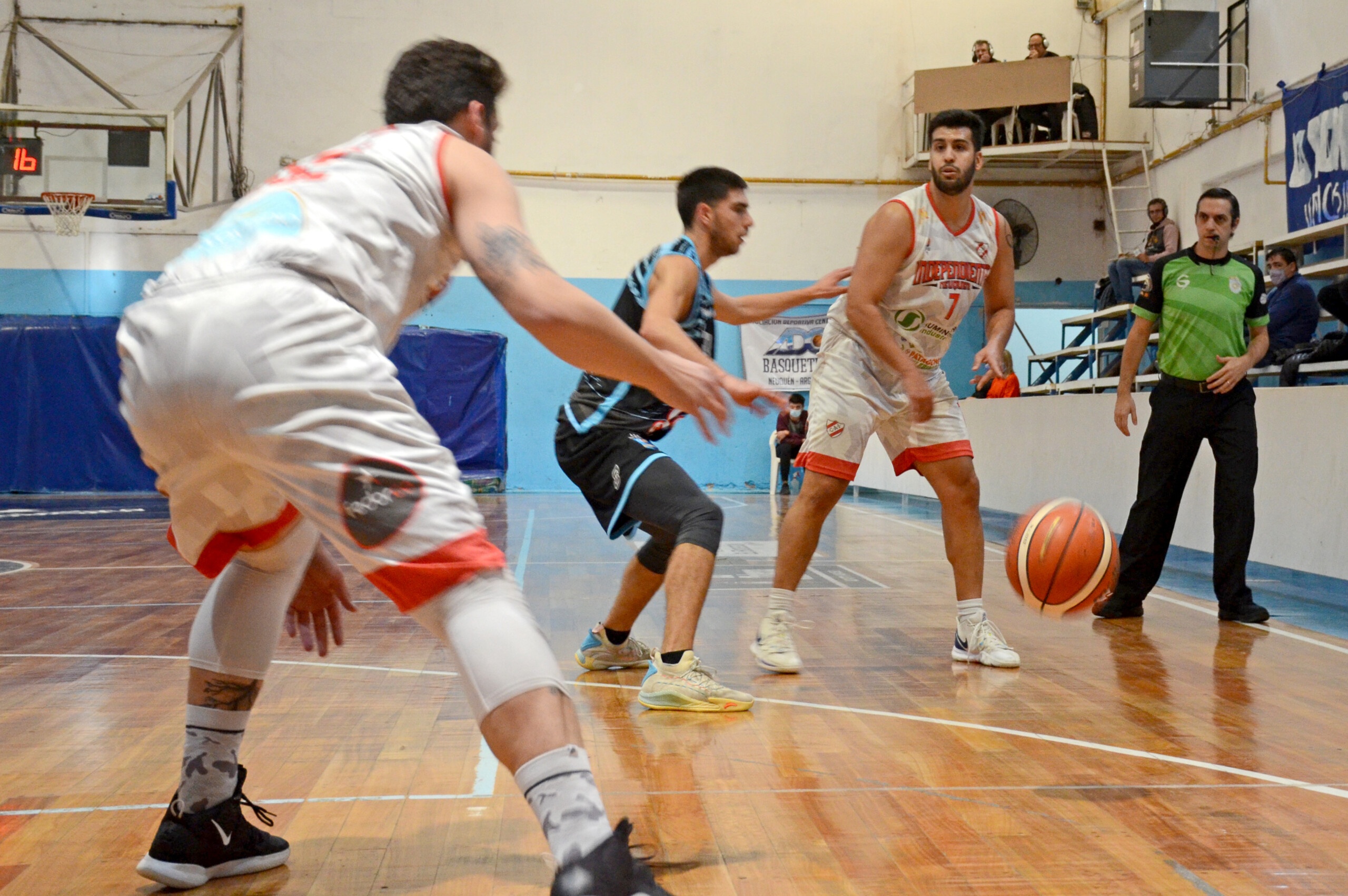 Federal basketball: Independiente prevailed with authority in Centenario
