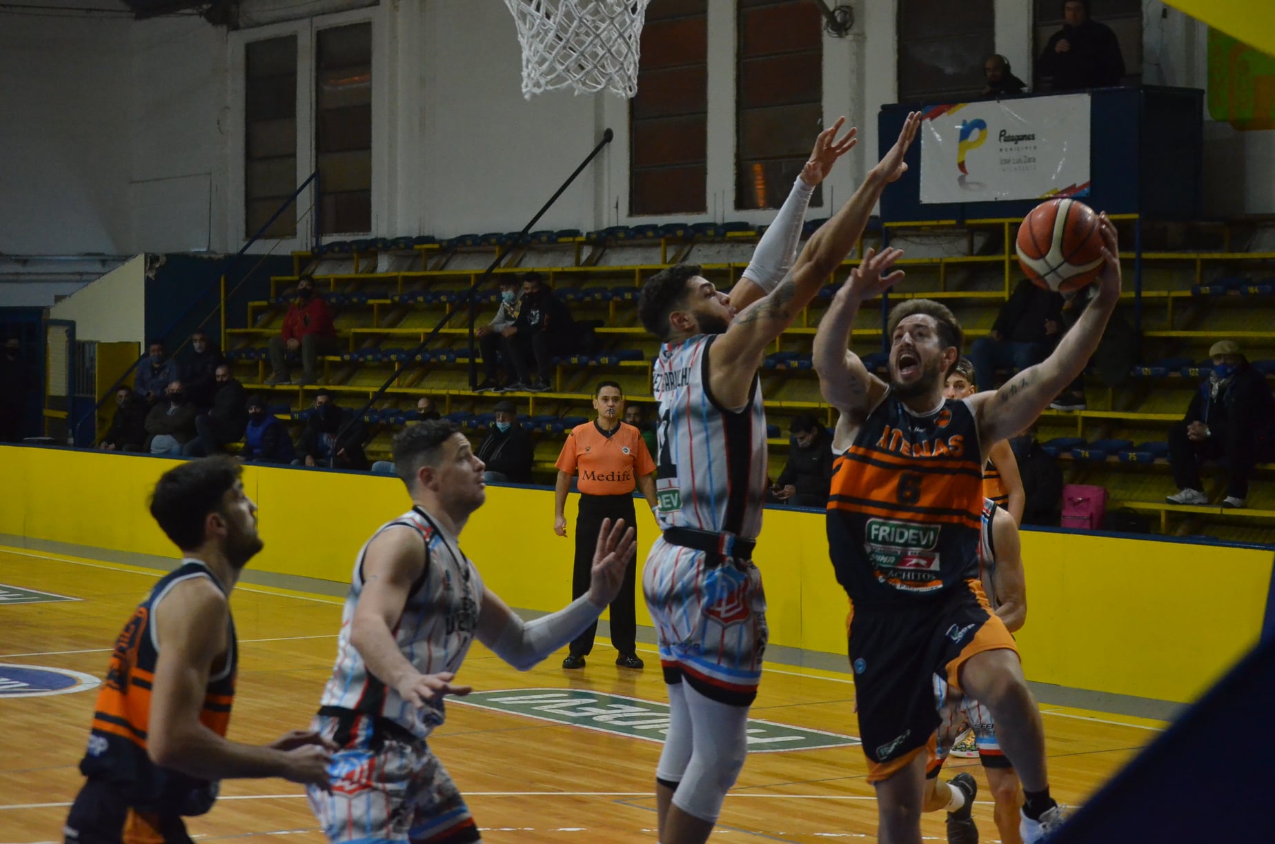 1623860477 781 Argentine basketball league Atenas owner of the classic against Viedma