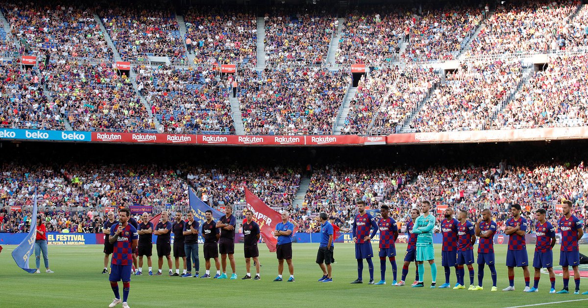 Spain approved the return of the public to the football and basketball stadiums for the next season