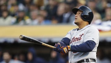 Miguel Cabrera got within 6 homers of the 500 for life in MLB