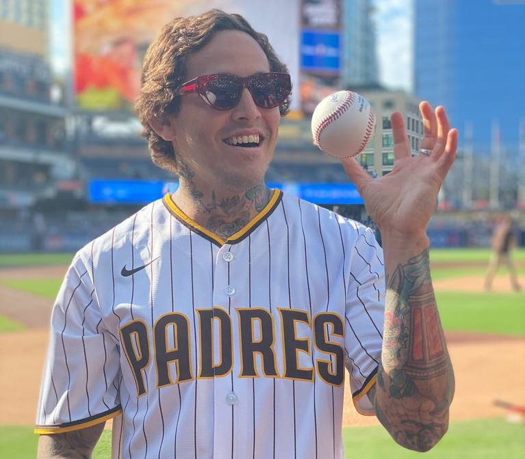 'Chito' Vera threw the first ball ceremonially in the San Diego Padres' game against Washington Nationals |  Other Sports |  sports
