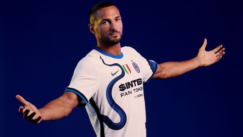 Inter MIlan away jersey for 2021-22 retains the reptilian look