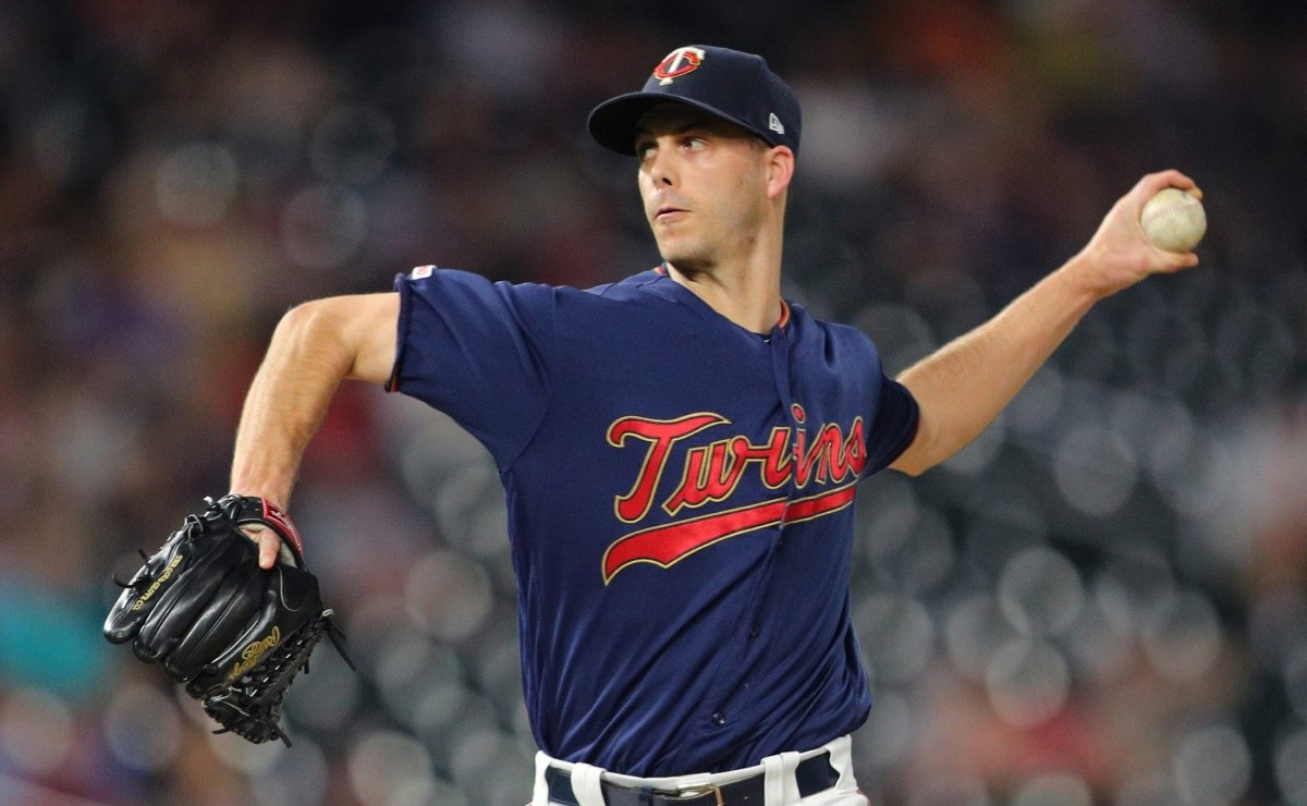 MLB: How will the Twins put together their potential trades?