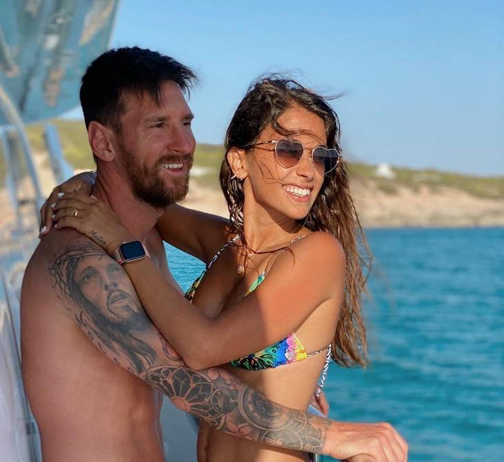 Messi, with a committed heart;  Neymar, the leading scorer.  The most famous footballers in the world and their relationships |  People |  Entertainment