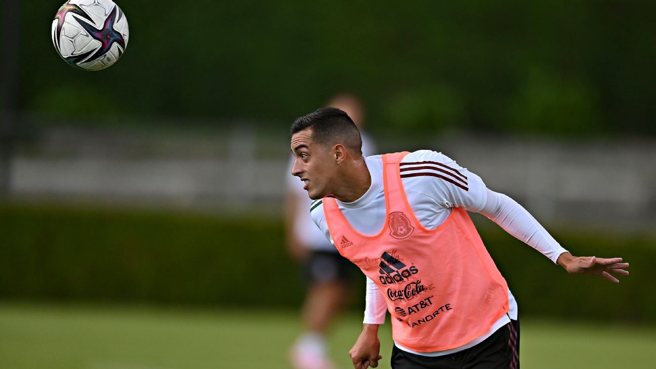 Rogelio Funes Mori raises the competition in the Mexican National
