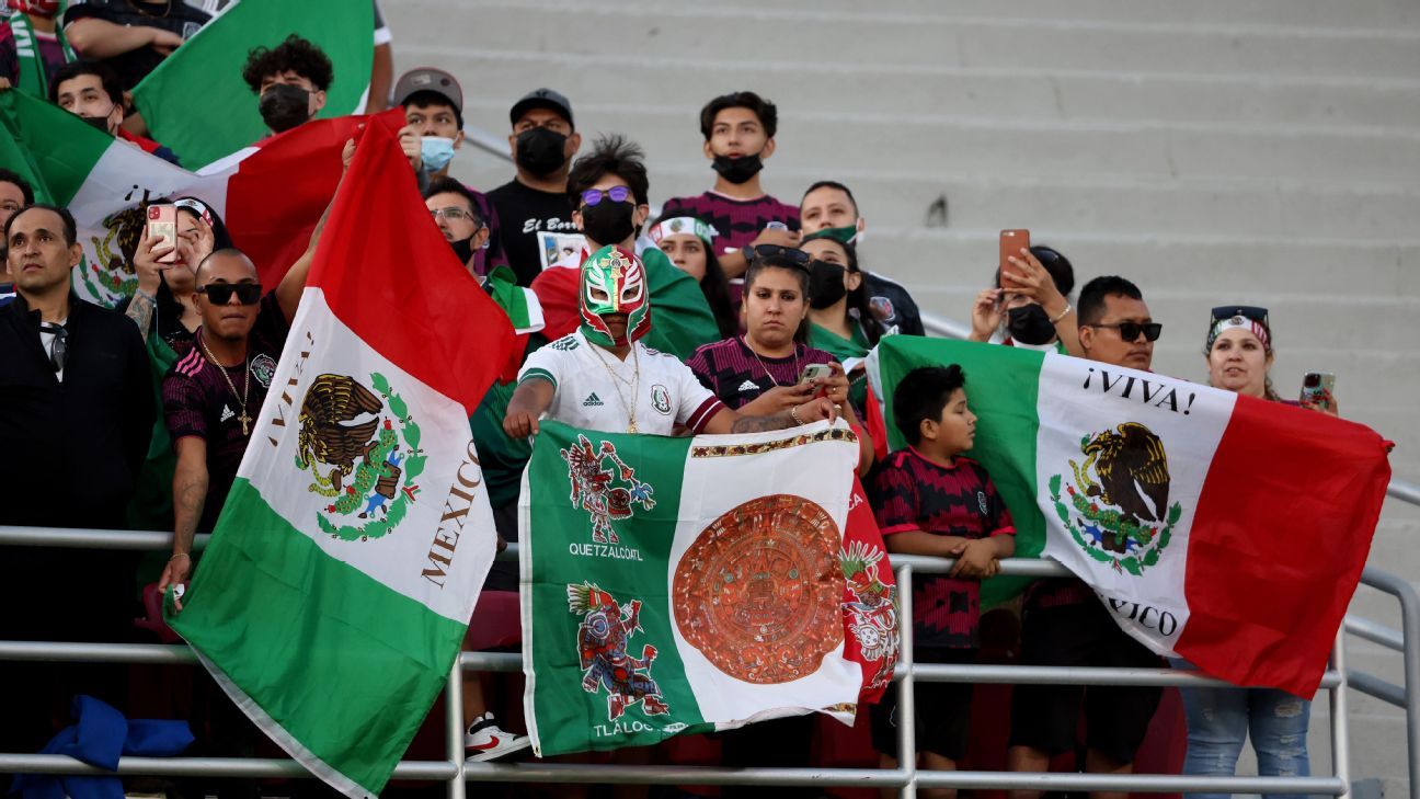 Since the Nations League Mexican fans do not abandon the
