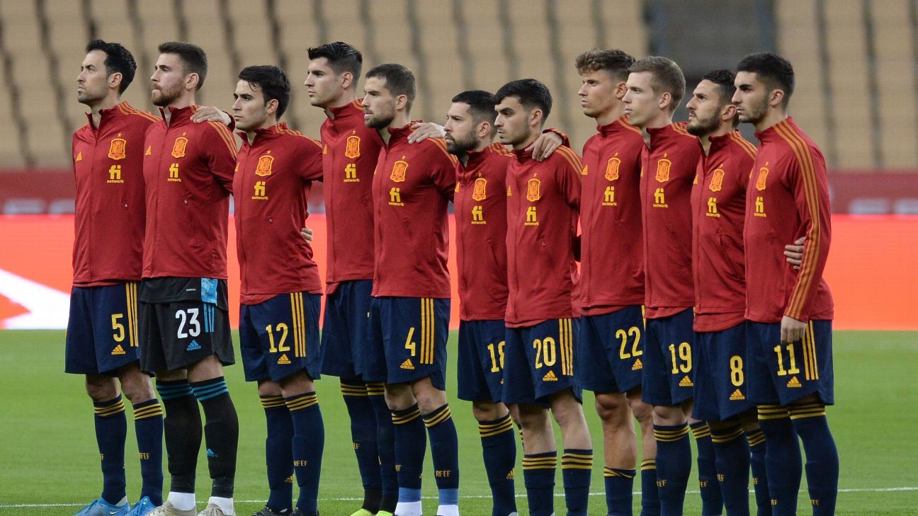 Spain challenges an 'invincible' Italy that adds 32 undefeated games