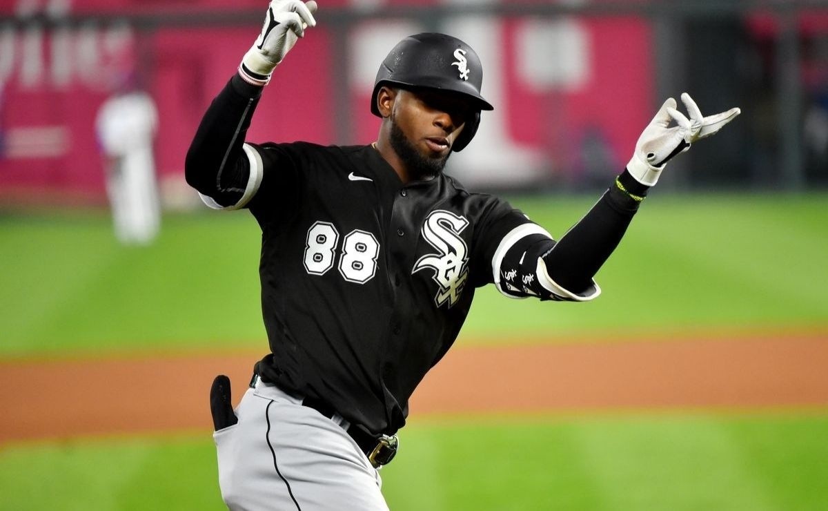 Its coming Luis Robert would return to White Sox this