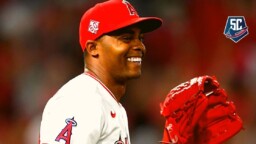 CUBA ATTENTION: Raisel Iglesias added the ALL-MLB Team award to his impressive year