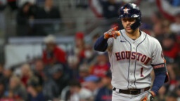If the Yankees do not sign Carlos Correa it will be a resounding failure of the board