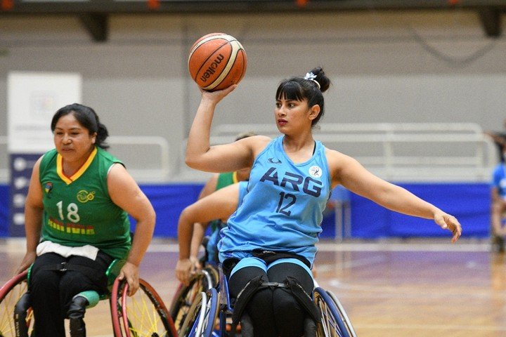 The Lobas beat Bolivia in the South American Adapted Basketball (Photos: Sergio Peralta (FABA).
