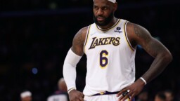 A Lakers legend exploded against LeBron James: 'The greats don't do that'