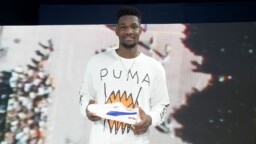 Suns: Ayton signs extension with Puma brand