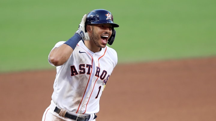 Does the Cubs interest in signing Carlos Correa make sense