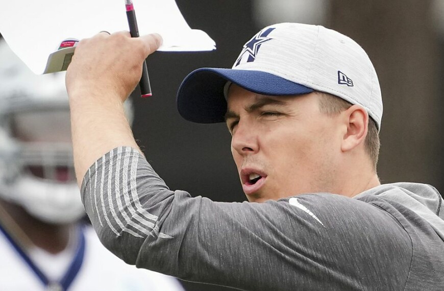 Kellen Moore, Cowboys offensive coordinator, targeted by Jaguars to be their head coach