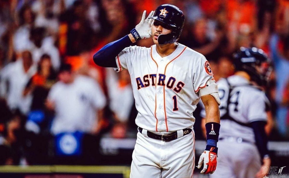 MLB Carlos Correa would end up signing with the Dodgers