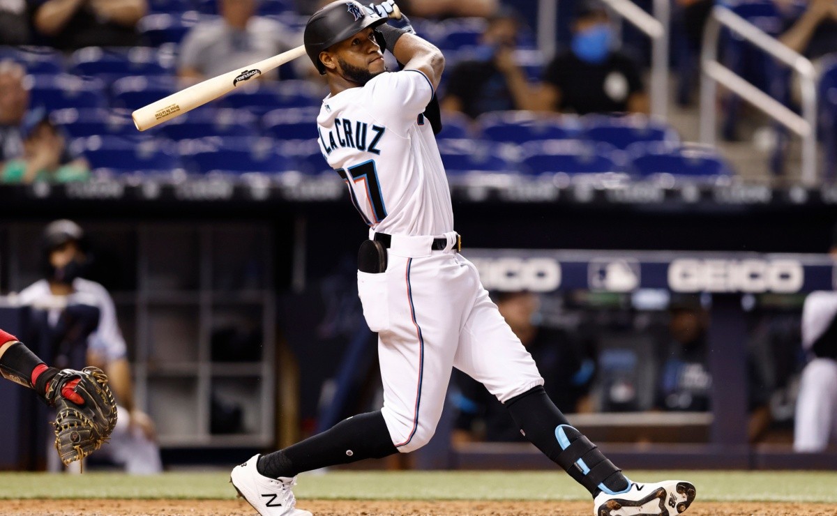 MLB Four outfielders targeting the Miami Marlins Which one will