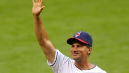 MLB: Historic collapse of Omar Vizquel, no one had lost so many votes for Hall of Fame