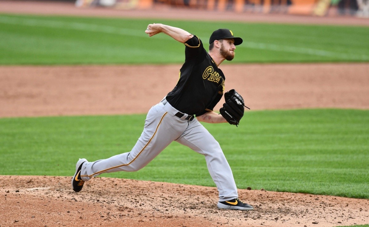 MLB Two Pirates pitchers that could be traded once the