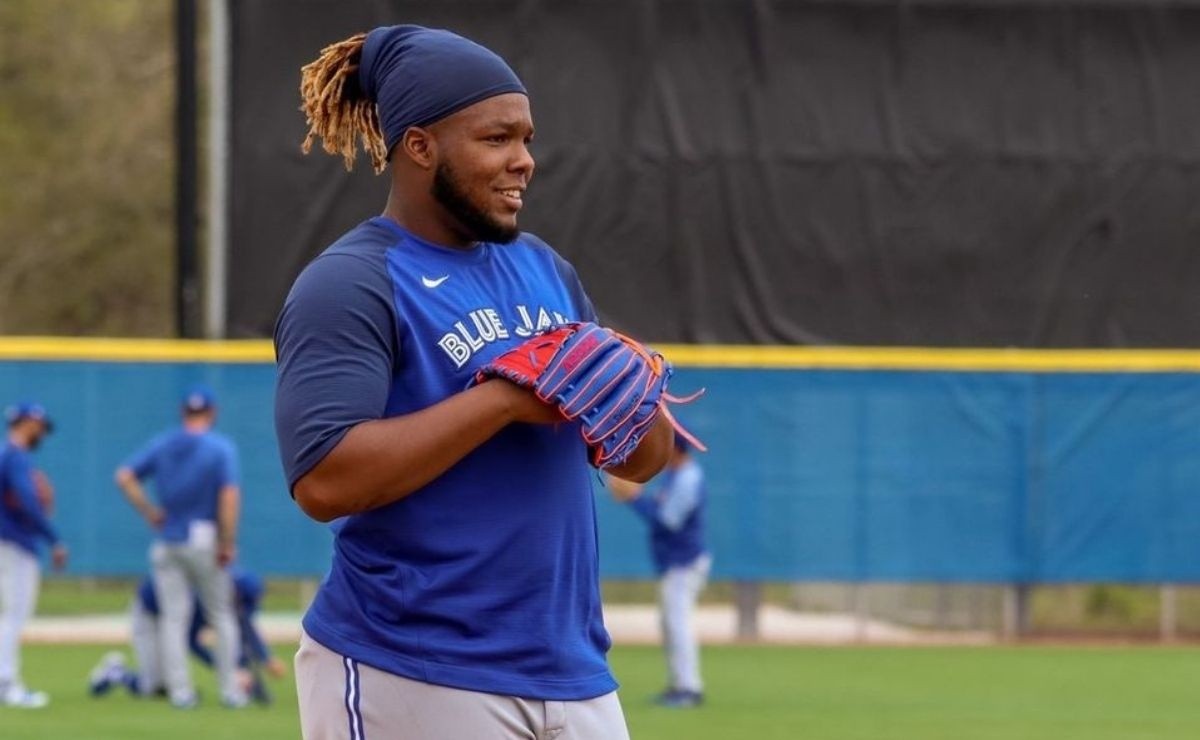 MLB Video Vladdy Jr does not stop and continues to