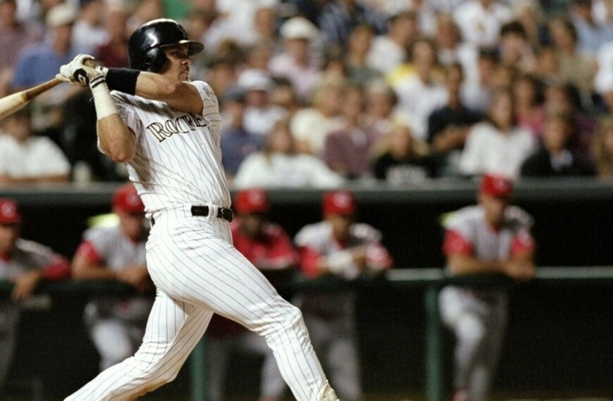 MLB: Who was the best player in each club of the 1990s?