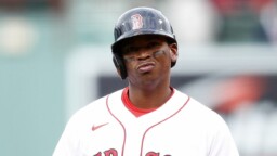 Reasons the Red Sox will regret not extending Rafael Devers