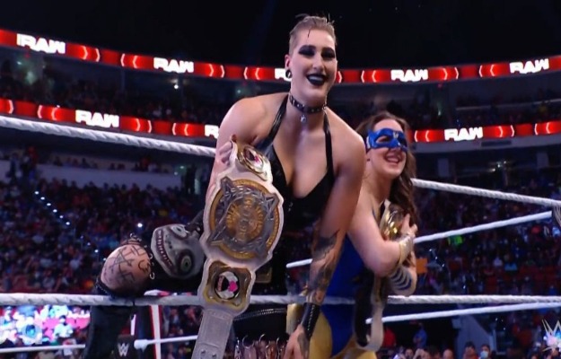 Rhea Ripleys stolen title reappears Planeta Wrestling
