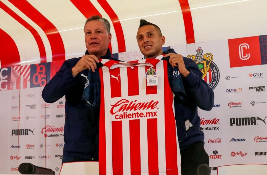 Roberto Alvarado, Chivas bet for players away from scandals