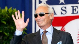 Sandy Koufax, a colossal at 86 years old