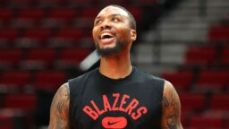 Sources: Lillard-Simmons trade unlikely