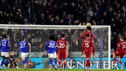 The incredible failure of Mohamed Salah that led to Liverpool's loss to Leicester