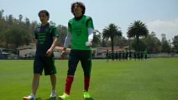 This is how the base players of El Tri made their debut; today it's the turn of Flores, Galdames and others