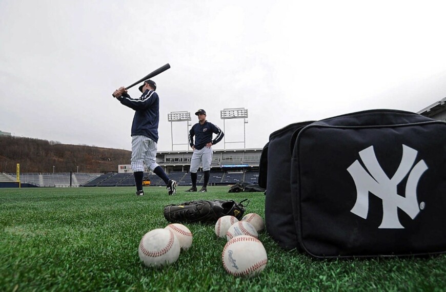 Yankees sell one of their minor league teams, the Hudson Valley Renegades