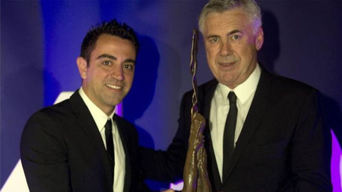 1641753124 Xavi and Ancelotti sign for the Super Cup Classic