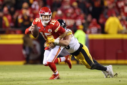 Patrick Mahomes attempts to throw the ball past the Steelers' Alex Highsmith on Sunday.