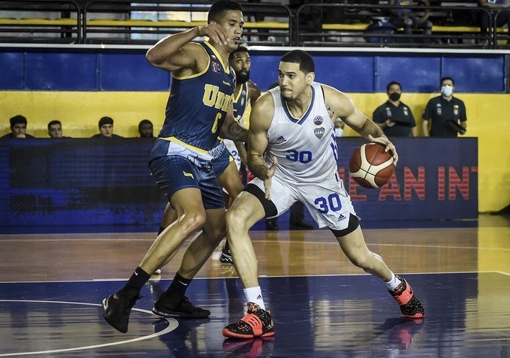 Dominican Eloy Vargas scored 15 points.  (BCLA)