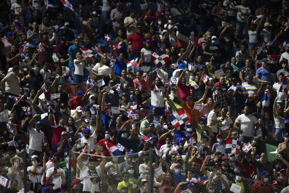 Dominican fans during the match.