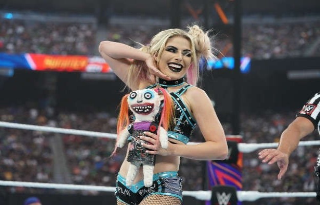 Alexa Bliss reveals the character she will return to WWE
