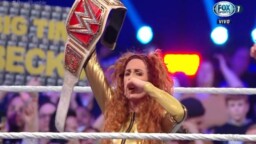 Becky Lynch retains the RAW Women's Championship at WWE Royal Rumble