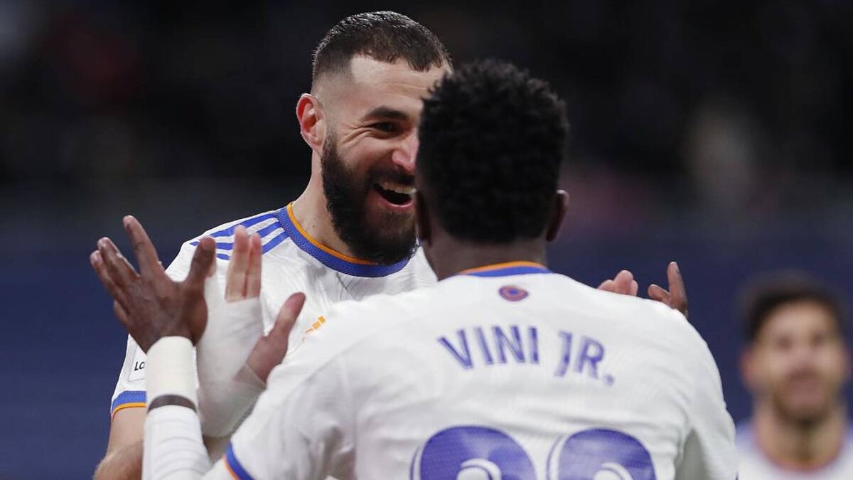 Benzema and Vinicius the supercouple for the Super Cup