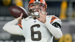 Browns expect Mayfield to start in 2022
