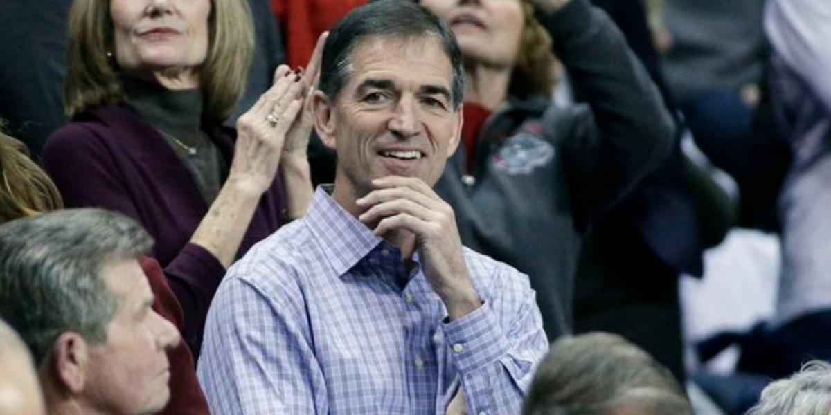 John Stockton another critical voice with the management of the