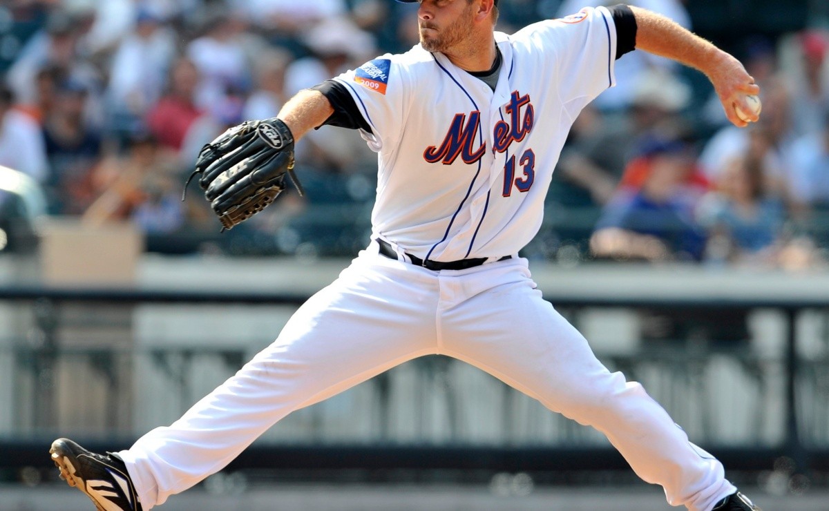 MLB How Billy Wagner reinvented himself from right handed pitching to