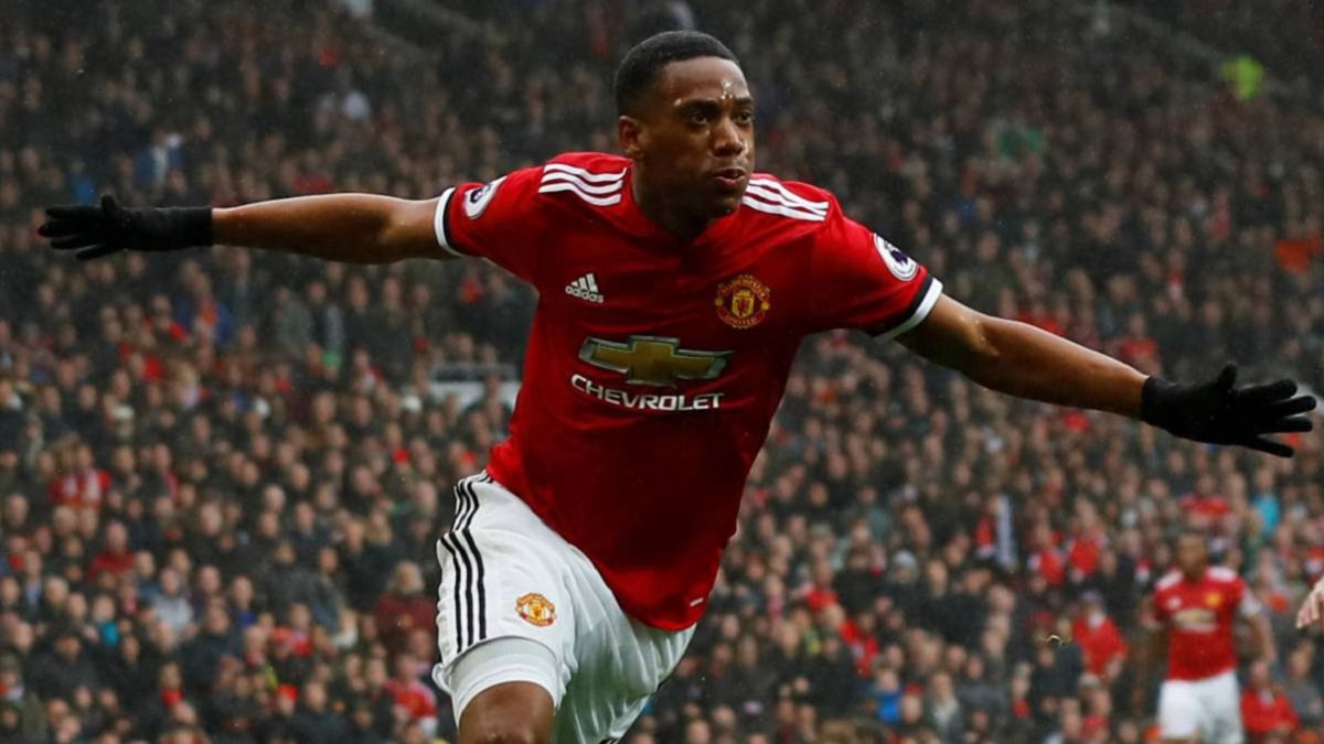 Martial leaves the crazy clauses of his signing in Manchester