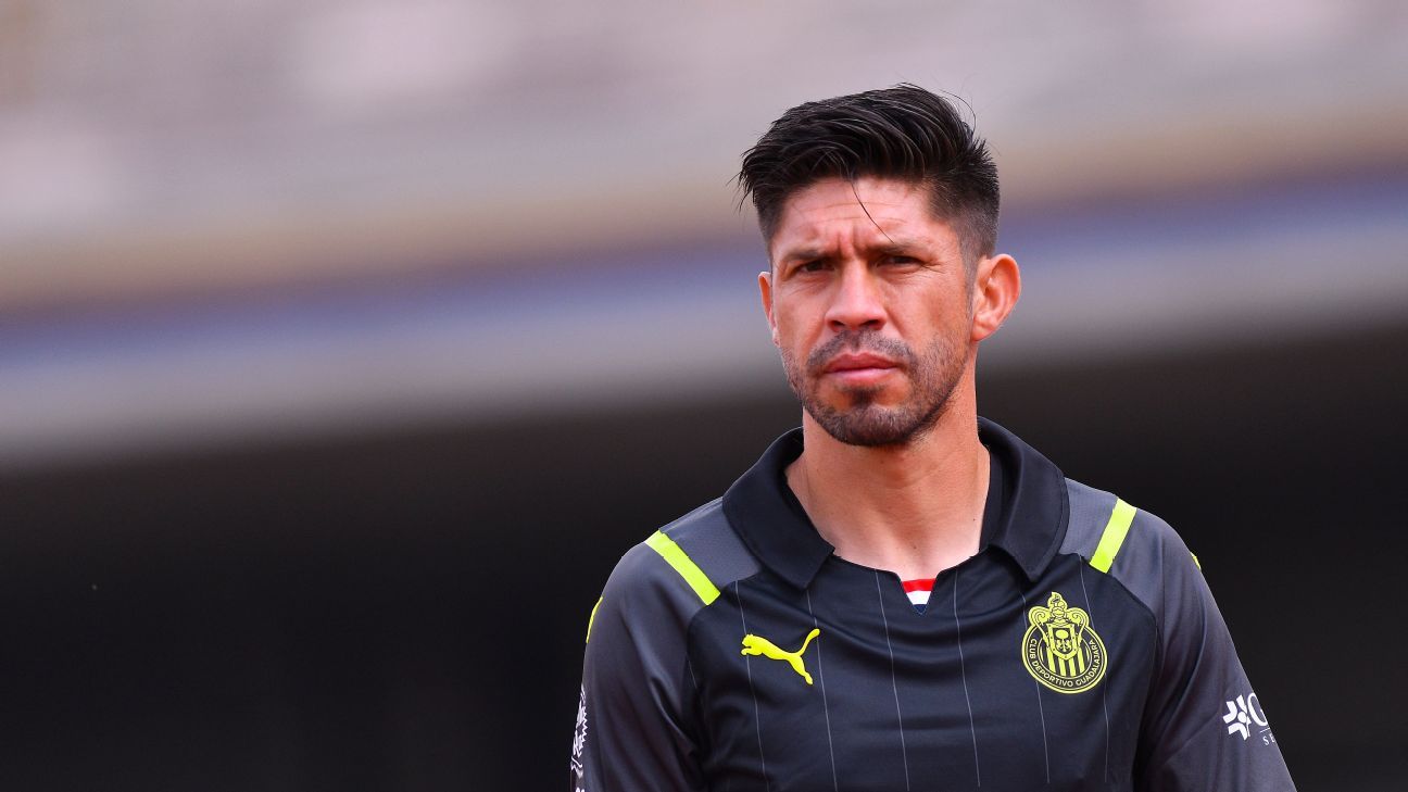 Oribe Peralta The Mexican player is not allowed to make