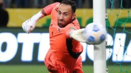 Ospina, without reproaches: "the whistles are fine if there are no results"