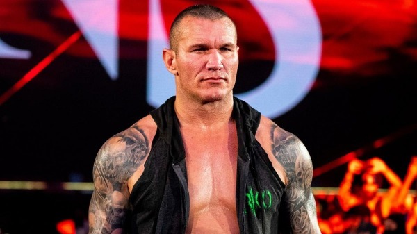 Randy Orton plays with the possibility of equaling a record