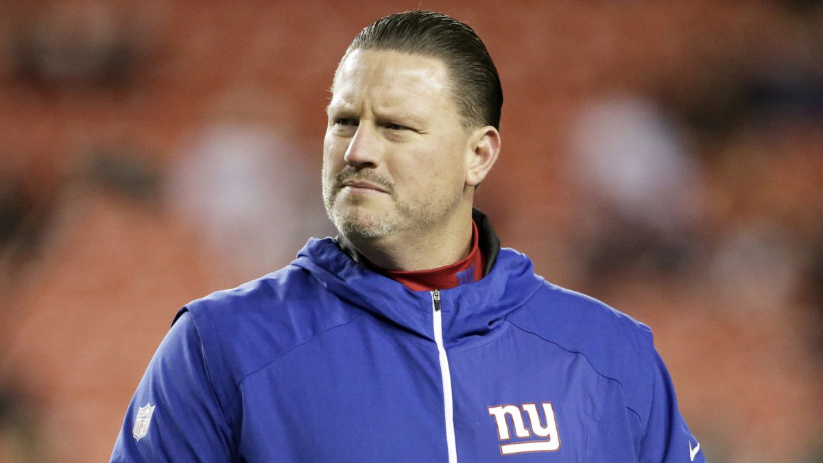 Report Panthers to hire Ben McAdoo as offensive coordinator