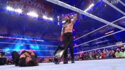 Roman Reigns retains the Universal Title by disqualification at WWE Royal Rumble 2022