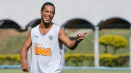 Ronaldinho's former teammate recalled his incredible training sessions, his favorite drink and why he didn't go to birthdays